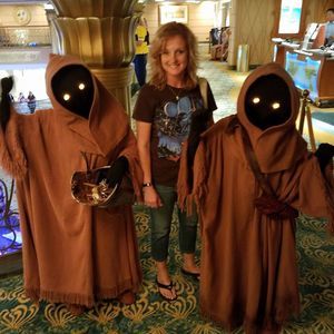 Meet your Posher, Lisa